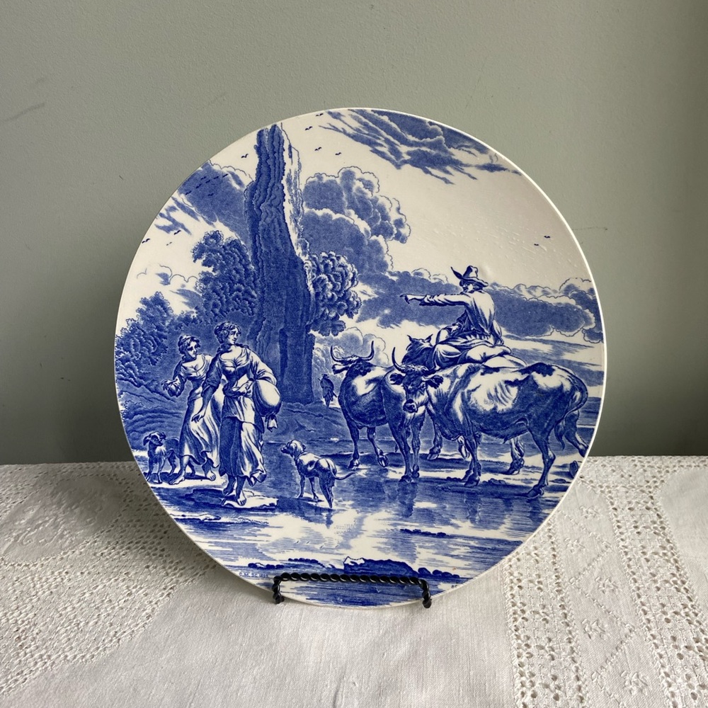 Boch La Louvière White and Blue Plate